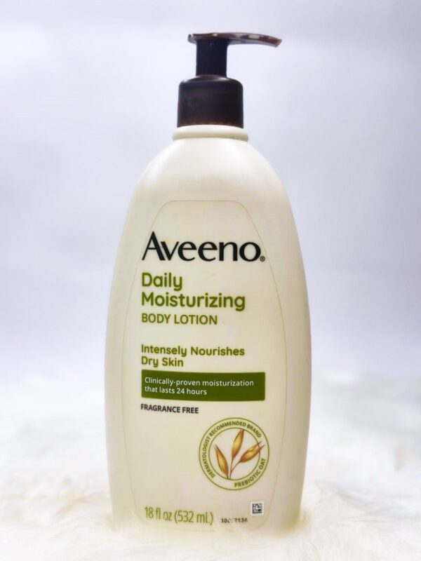 Aveeno Daily Moisturizing Body Lotion (532ml)